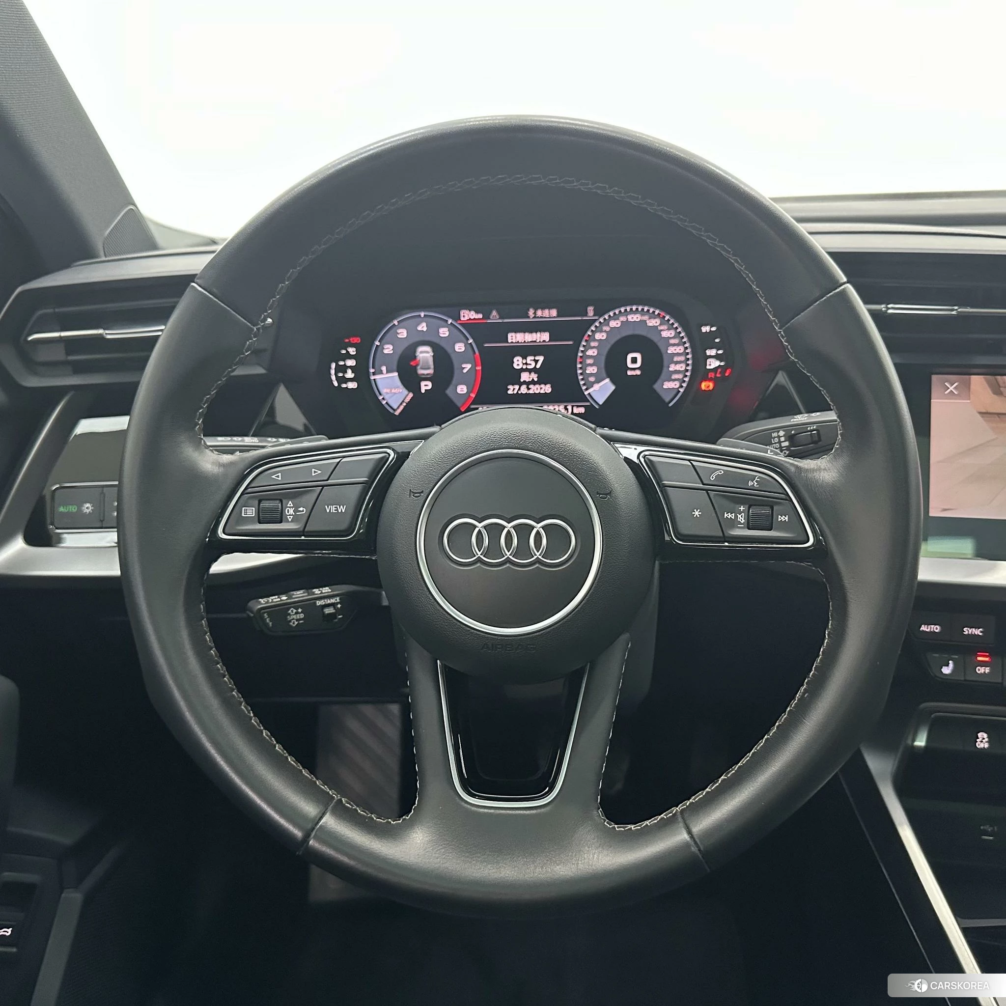 Audi A3 2023 Белый из Китая, фото 4