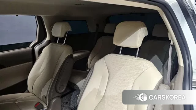 Kia Carnival 4th generation 2022 Белый из Кореи, фото 4