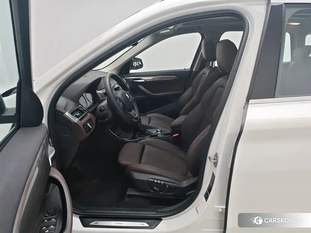 BMW X1 2018 Белый из Китая, фото 4