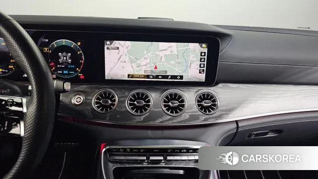 Mercedes-Benz AMG GT 2023 Белый из Кореи, фото 4