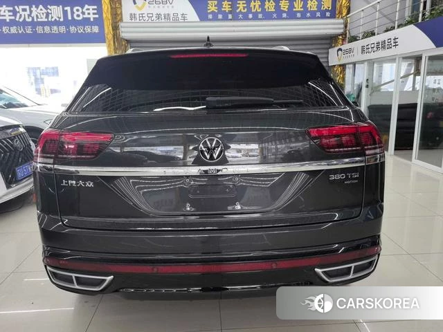 Volkswagen Tourang 2022 Черный из Китая, фото 4