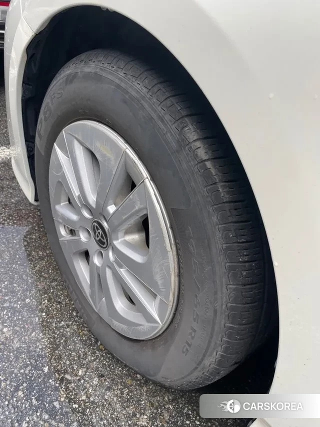 Toyota Prius 4th Generation 2018 Белый из Кореи, фото 4