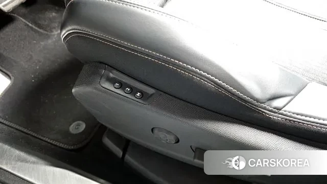 Peugeot 3008 second generation 2018 Белый из Кореи, фото 4