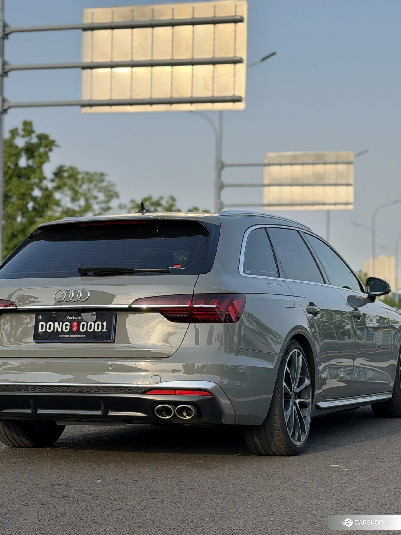 Audi A4 (import) 2021 Темно-серый из Китая, фото 4