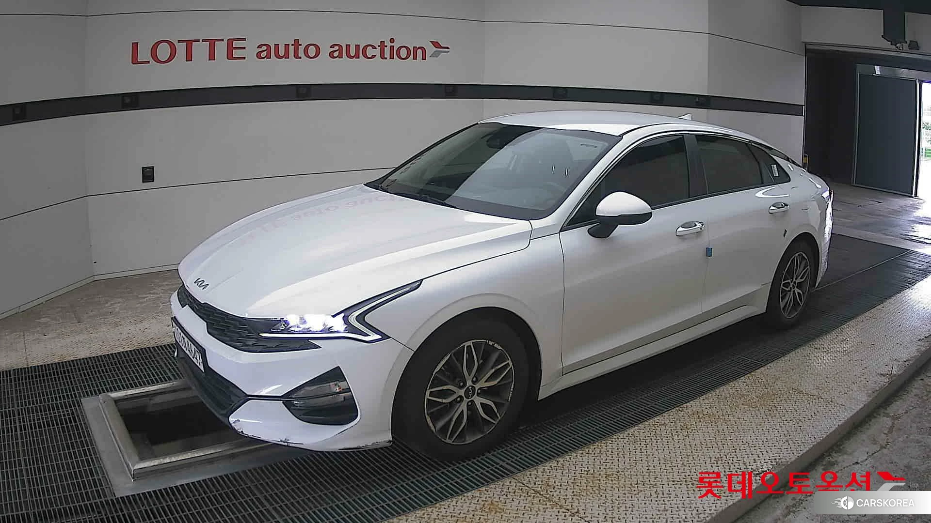 Kia K5 2022 Белый из Кореи, фото 4