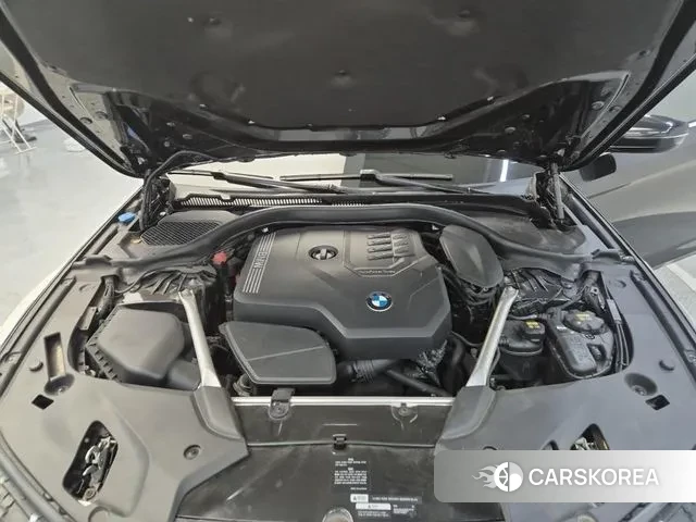 BMW 5 Series (G30) 2020 Черный из Кореи, фото 4