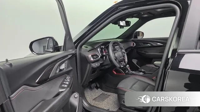 Chevrolet (GM Daewoo) Trailblazer 2023 Черный из Кореи, фото 4