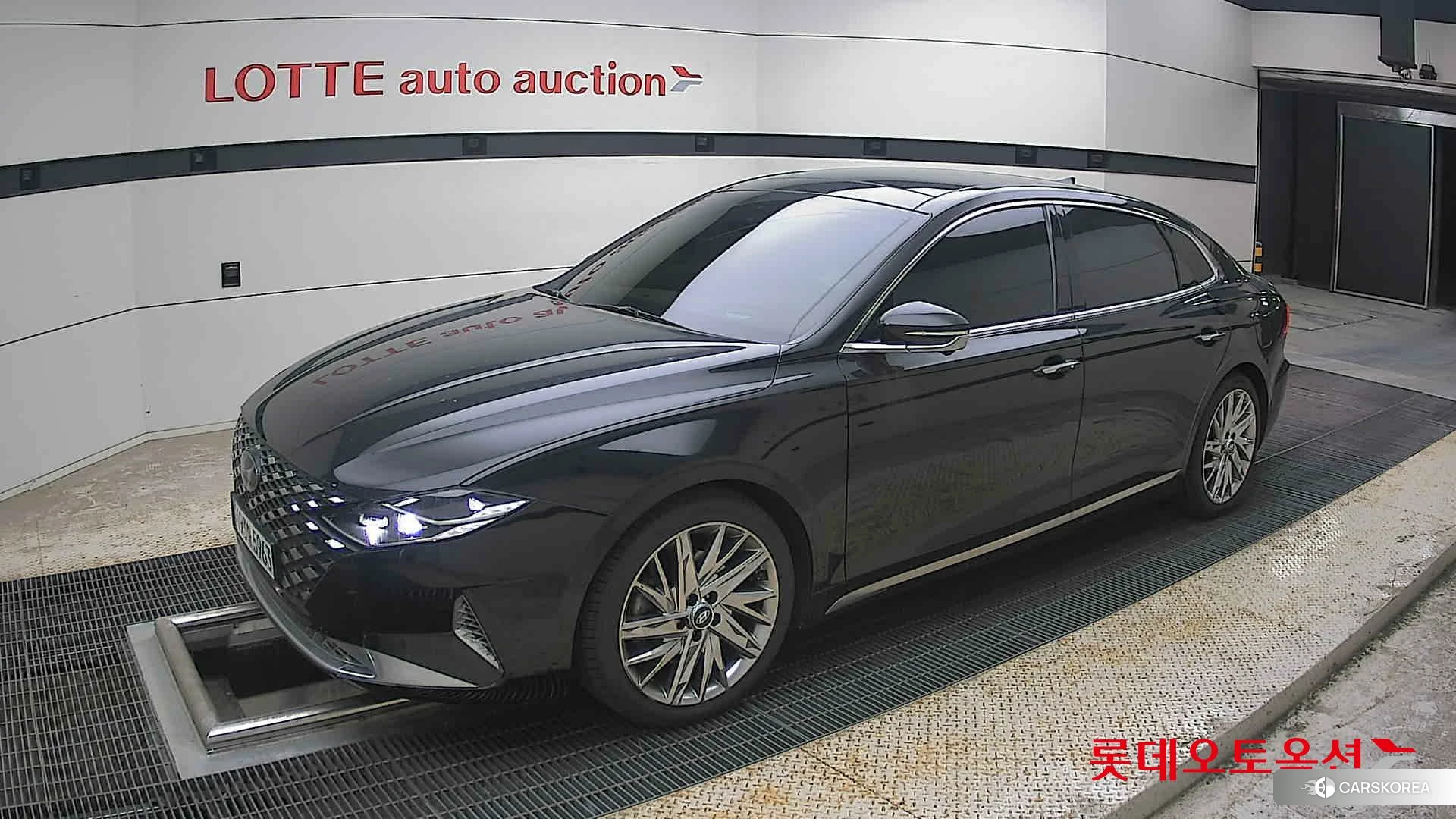 Hyundai Grandeur 2022 Midnight Black Pearl из Кореи, фото 4