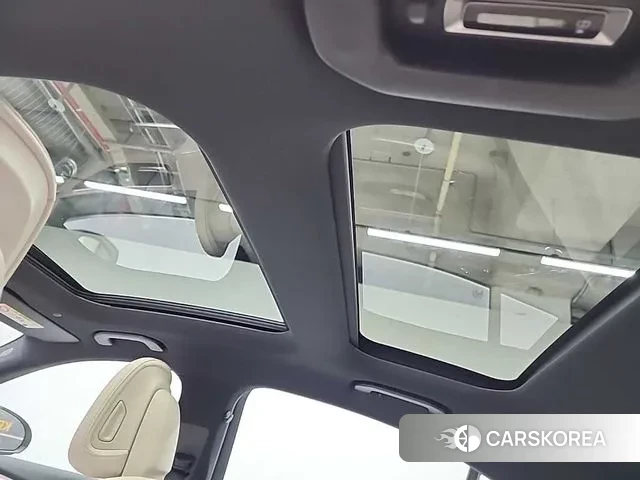 Mercedes-Benz C-Class W206 2025 Белый из Кореи, фото 4