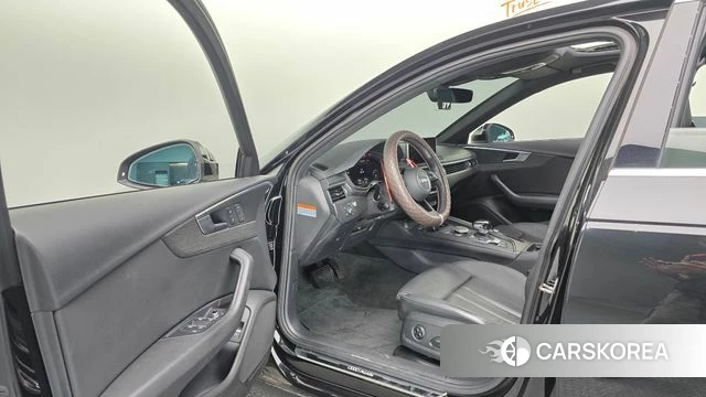Audi A4 (B9) 2019 Черный из Кореи, фото 4