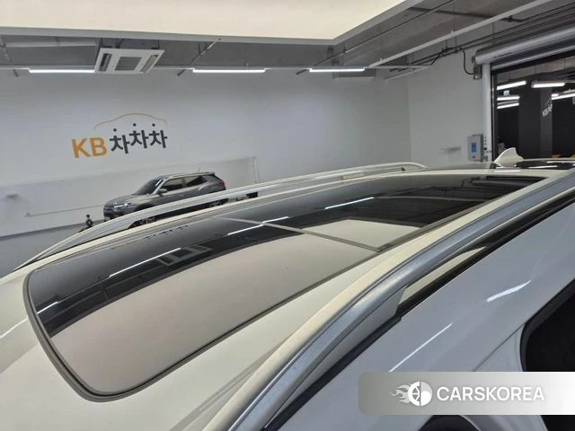 BMW X7 (G07) 2021 Белый из Кореи, фото 4