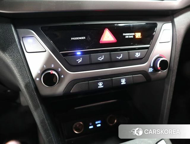 Hyundai Avante AD 2018 Серый из Кореи, фото 4