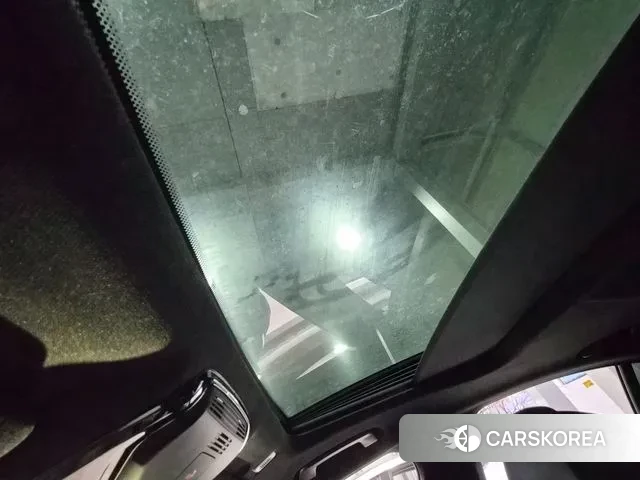 BMW 5 Series (G30) 2021 Белый из Кореи, фото 4