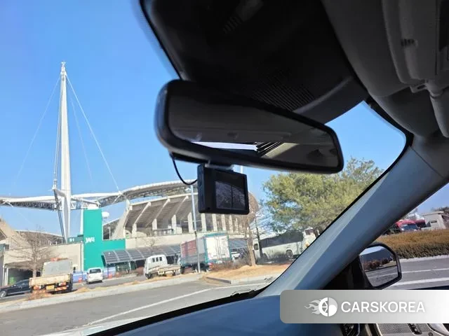 Ford Explorer 6th Generation 2023 Белый из Кореи, фото 4