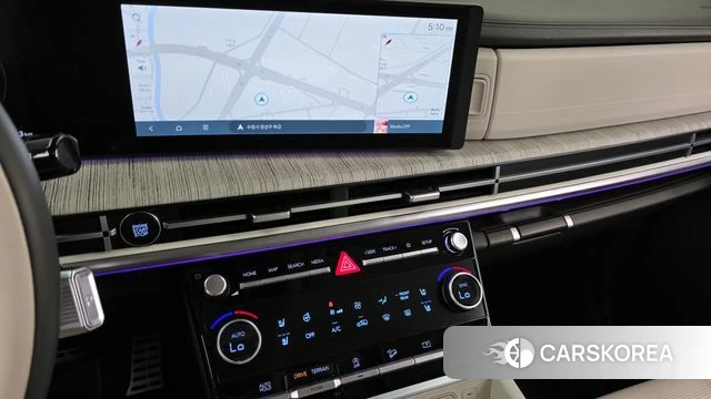 Hyundai Santa Fe (MX5) 2024 Белый из Кореи, фото 4