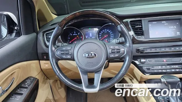 Kia The New Carnival id 2431502 из Кореи 4