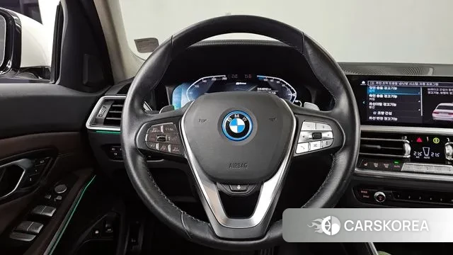 BMW 3 Series (G20) 2022 Белый из Кореи, фото 4