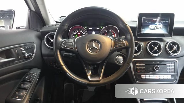 Mercedes-Benz GLA-Class X156 2019 Белый из Кореи, фото 4