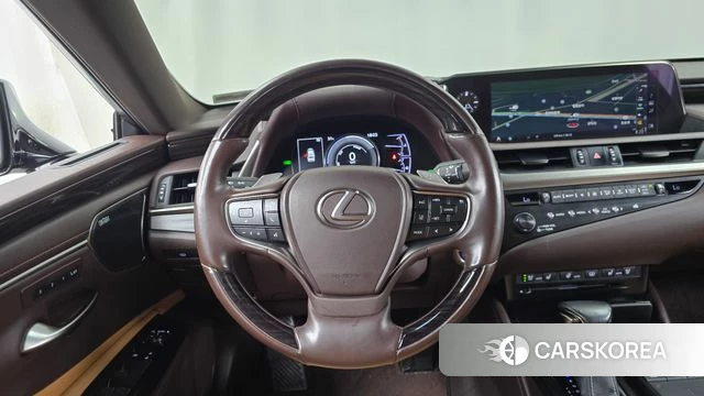 Lexus ES300h 7th generation 2019 Черный из Кореи, фото 4