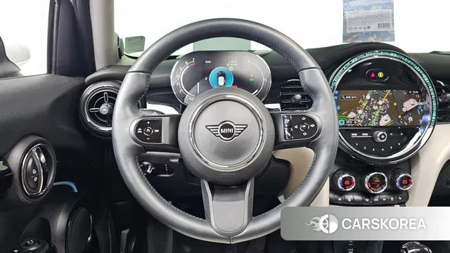 Mini Cooper S 2022 Белый из Кореи, фото 4