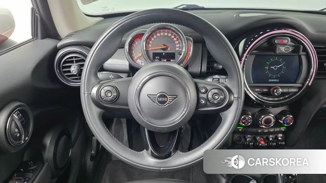 Mini Cooper 2020 Красный из Кореи, фото 4
