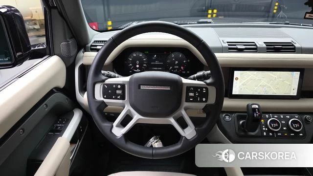 Land Rover Defender (L663) 2024 Черный из Кореи, фото 4