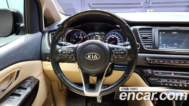 Kia The New Carnival id 2705532 из Кореи 4