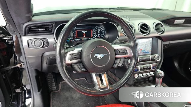 Ford Mustang 2022 Черный из Кореи, фото 4