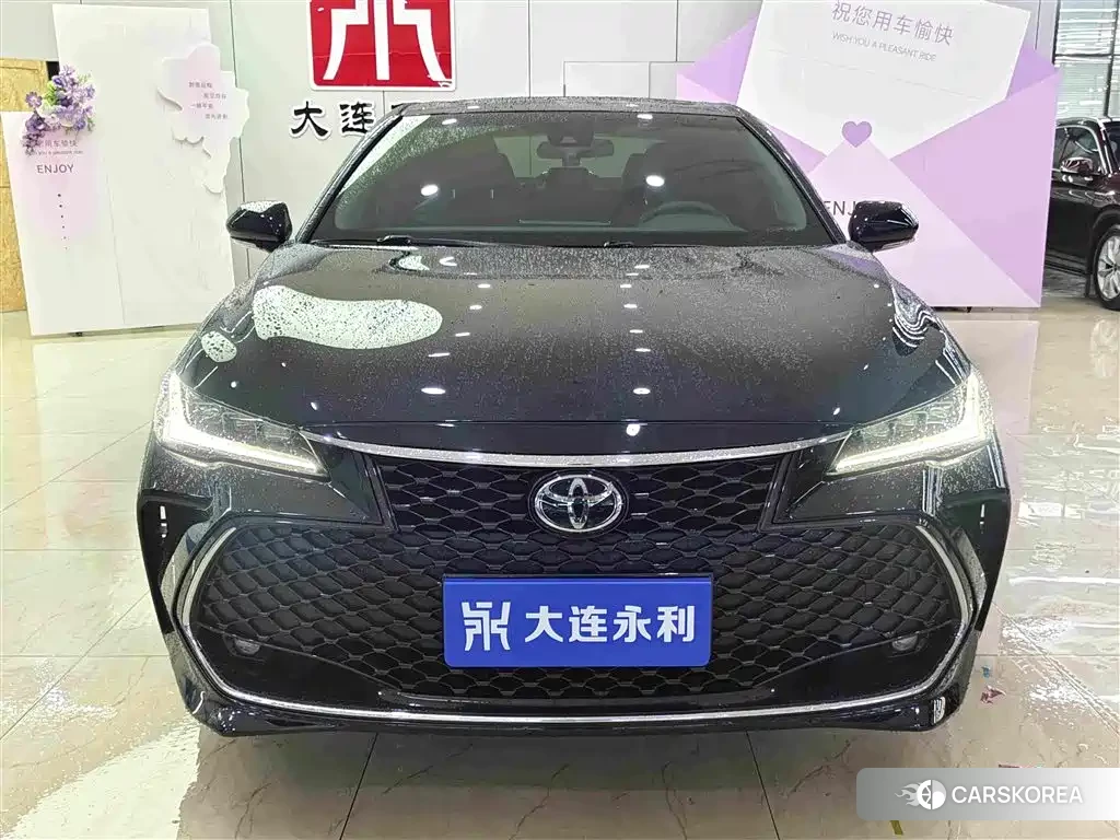 Toyota Avalon 2024 Черный из Китая, фото 4