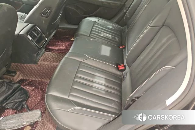 Volkswagen Passat 2022 Черный из Китая, фото 4