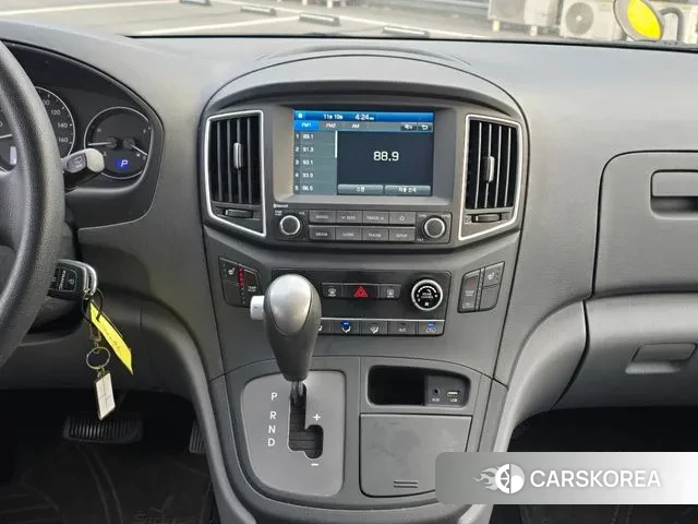 Hyundai The New Grand Starex 2020 Желтый из Кореи, фото 4