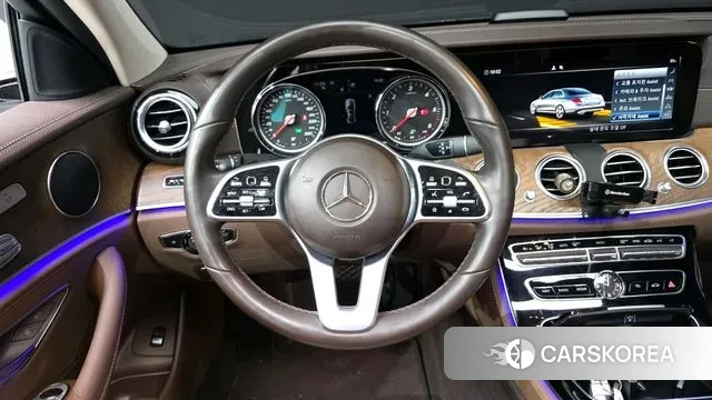Mercedes-Benz E-Class W213 2019 Белый из Кореи, фото 4