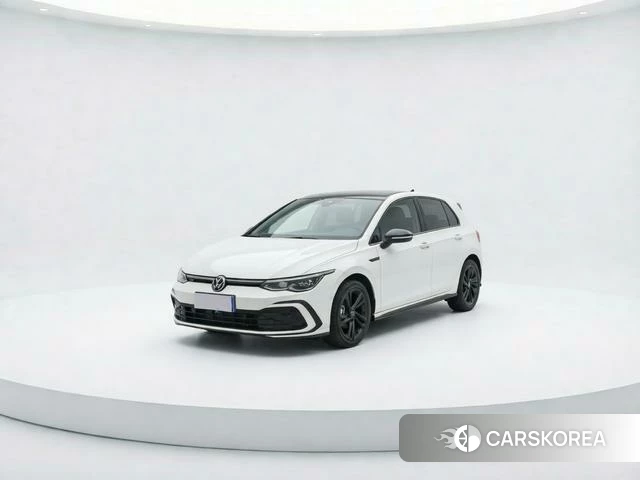 Volkswagen Golf 2023 Белый из Китая, фото 4
