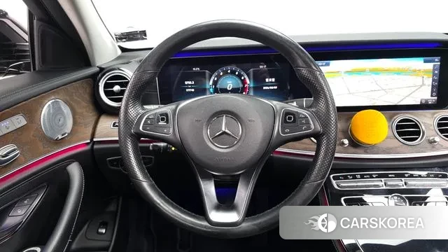 Mercedes-Benz E-Class W213 2018 Черный из Кореи, фото 4