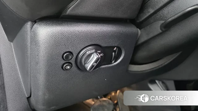 Mini Cooper 2021 Черный из Кореи, фото 4