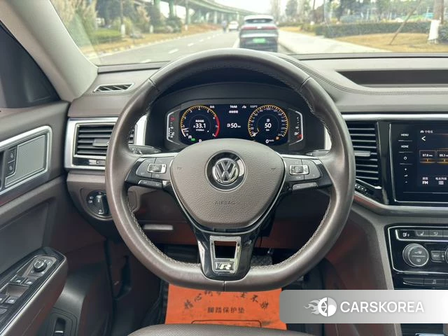 Volkswagen Tourang 2021 Черный из Китая, фото 4