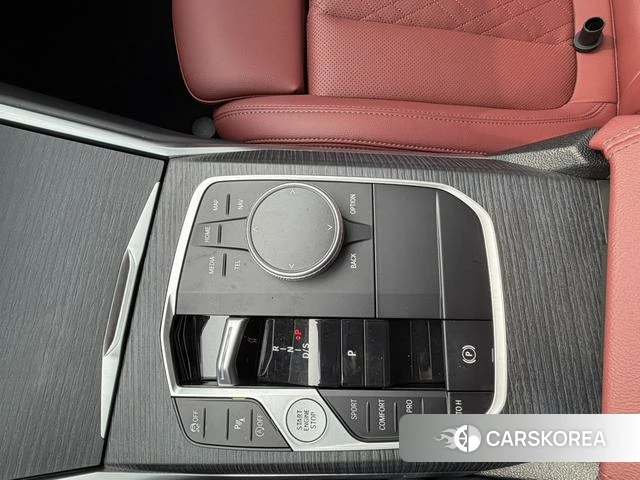 BMW 3 series 2025 Серебристо-серый из Китая, фото 4