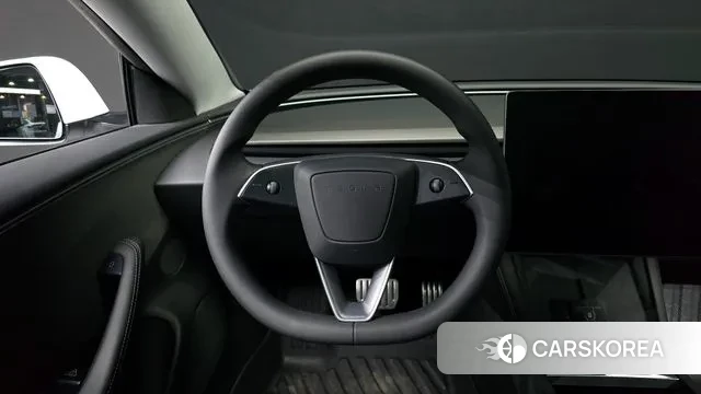 Tesla Model 3 2025 Белый из Кореи, фото 4