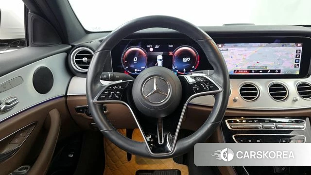 Mercedes-Benz E-Class W213 2021 Белый из Кореи, фото 4