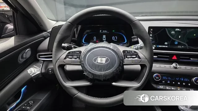 Hyundai The New Avante (CN7) 2024 Черный из Кореи, фото 4