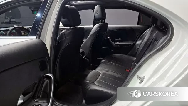 Mercedes-Benz A-Class W177 2020 Белый из Кореи, фото 4