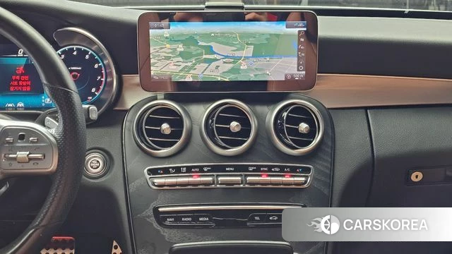 Mercedes-Benz C-Class W205 2021 Белый из Кореи, фото 4