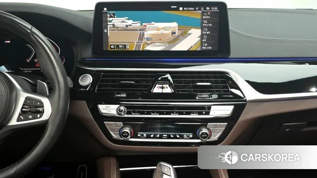 BMW 5 Series (G30) 2023 Серый из Кореи, фото 4