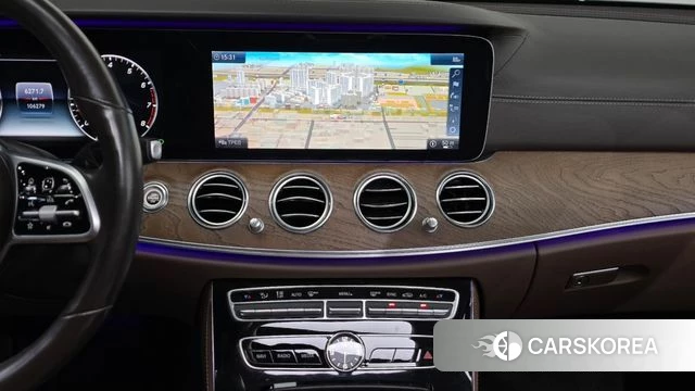 Mercedes-Benz E-Class W213 2019 Черный из Кореи, фото 4