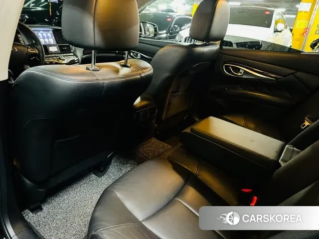 Infiniti Q70 2018 Черный из Кореи, фото 4