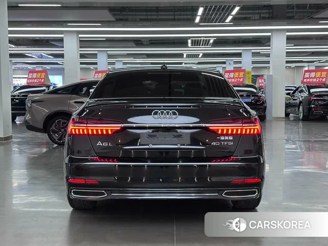 Audi A6L 2021 Черный из Китая, фото 4