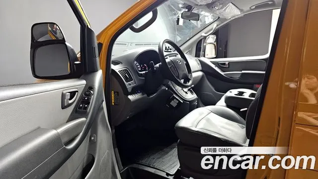 Hyundai The New Grand Starex 2021 Желтый из Кореи, фото 4