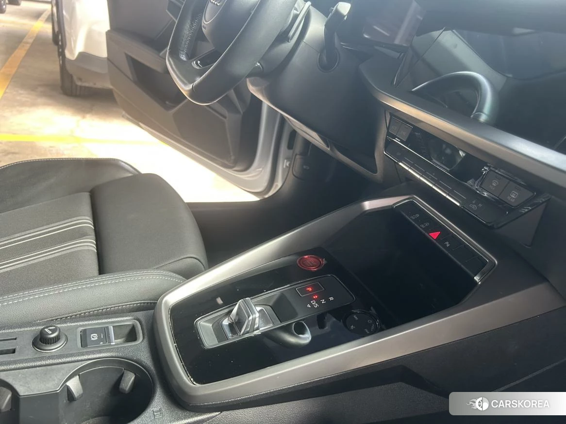 Audi A3 2022 Белый из Китая, фото 4