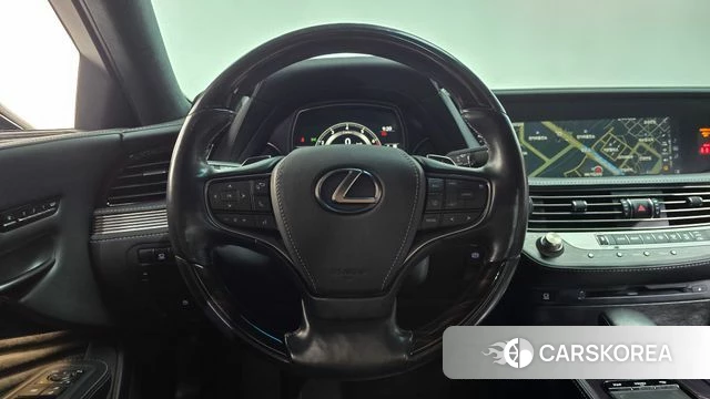 Lexus LS500 5th generation 2018 Песочный из Кореи, фото 4