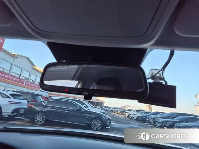 Kia Stonic 2018 Белый из Кореи, фото 4